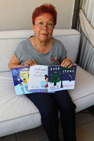 Ada_with_her_3_books